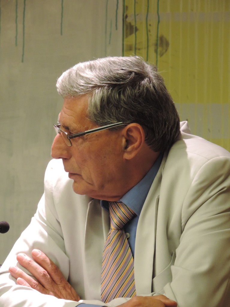 Περί ομφαλού της γής