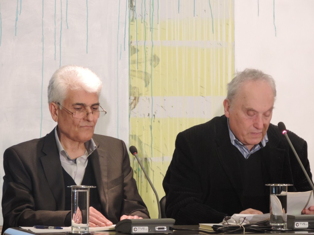 Γράμματα εμπράγματα
