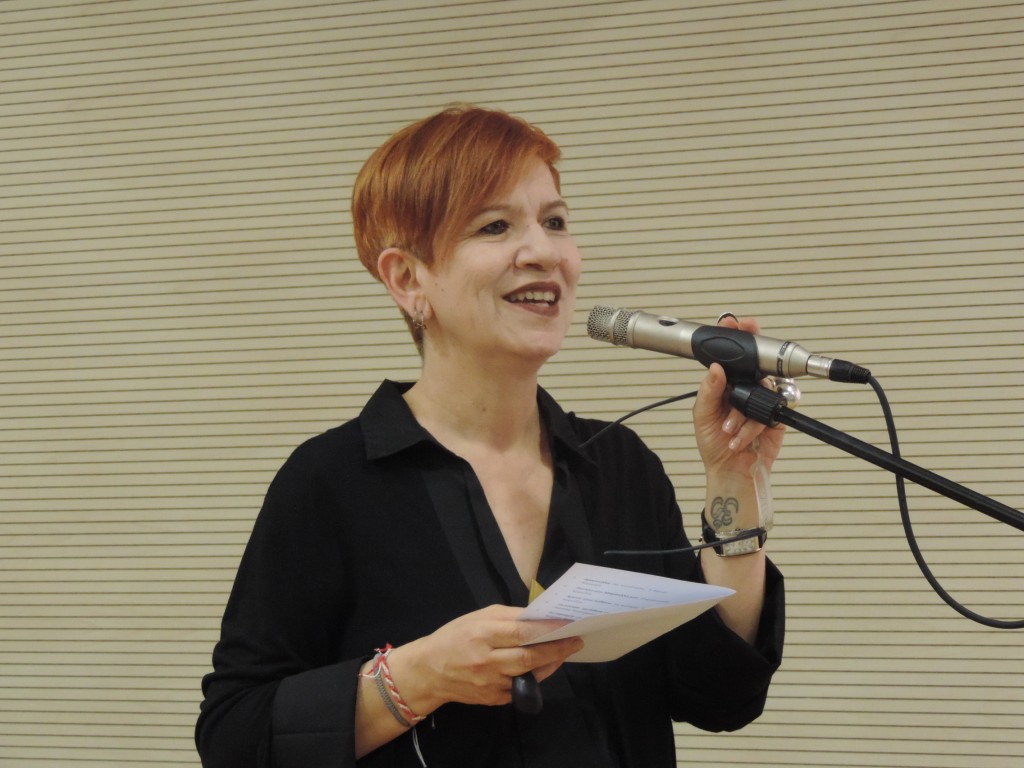 Ούλλα χαλάλιν της…