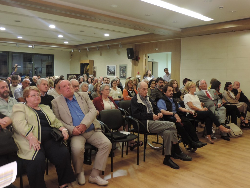 Της Κύπρου η παράδοση στον τόπο τζιαι στα ξένα