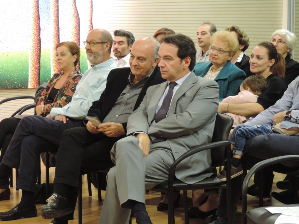 Γεωργία Κόμπου Με το μπουζούκι μου στο χέρι