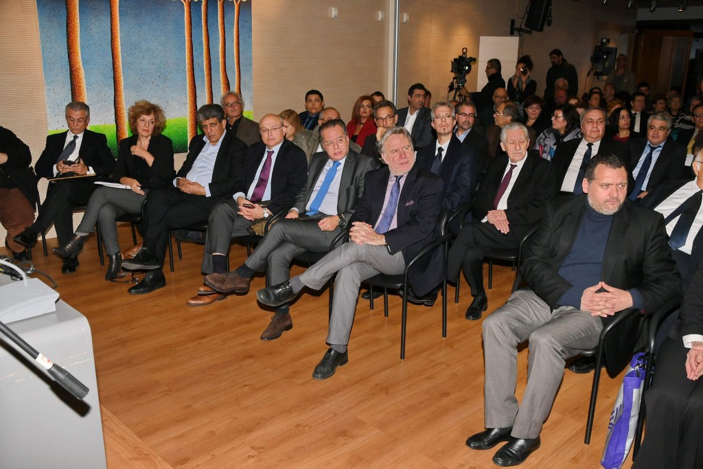 Πώς η ανάγκη γίνεται ιστορία