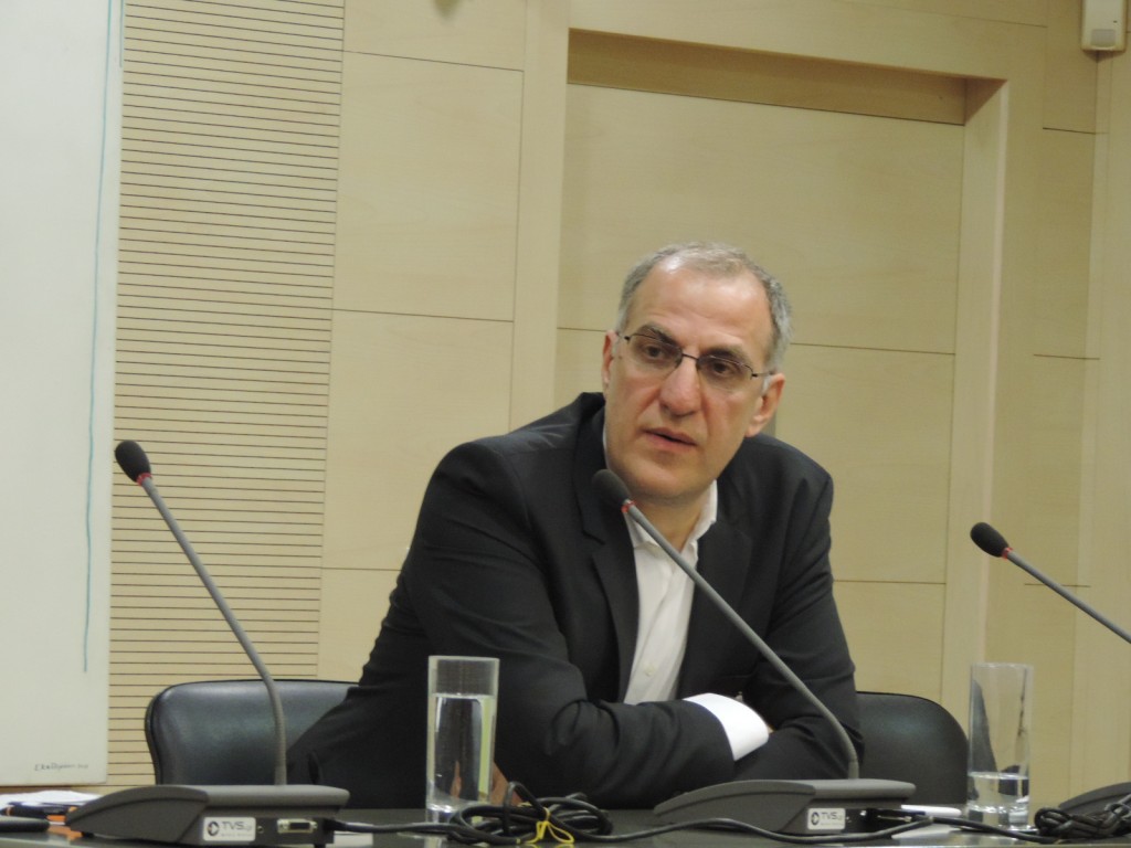 1099 κυπριακές παροιμίες και φράσεις