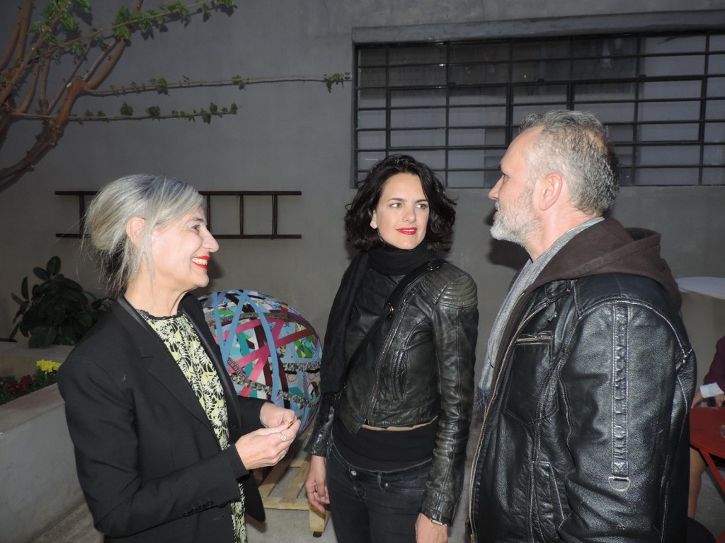 Έκθεση Μαρία Λοϊζίδου déshabillé