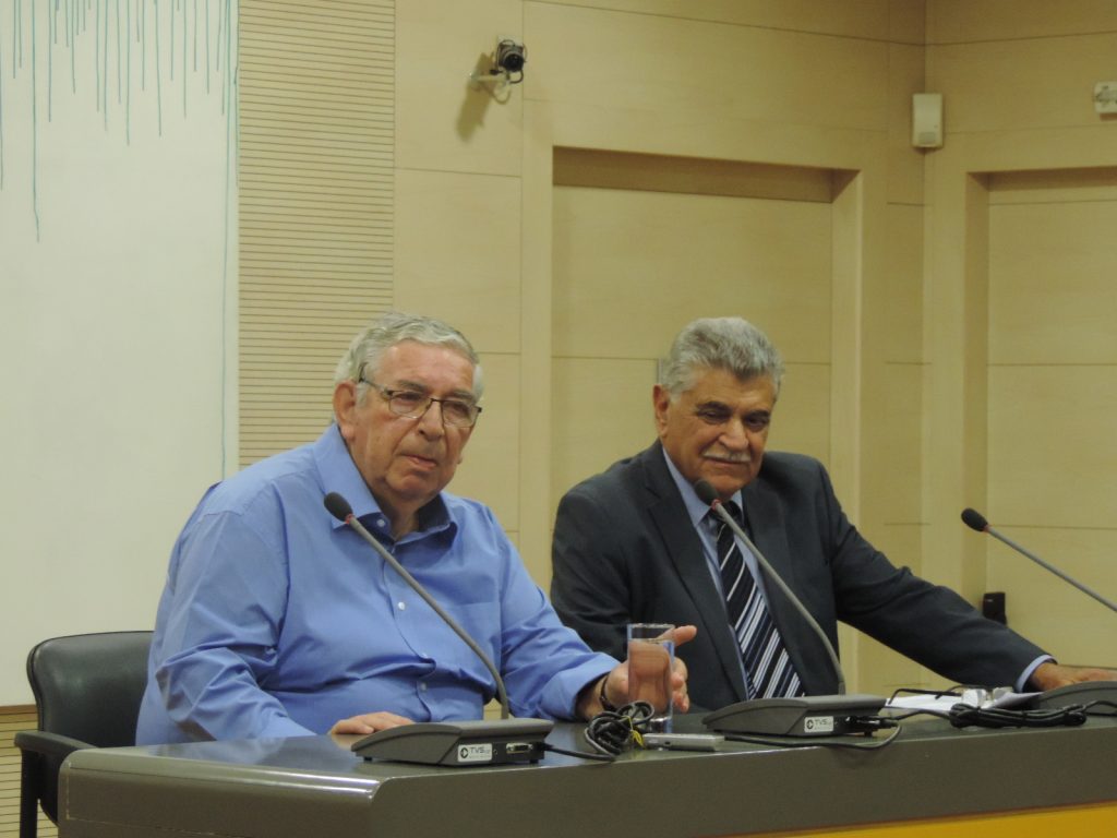 Ένα βιβλίο, μια ζωή, ένας απολογισμός. Οι τρεις μεγάλοι δρόμοι της ζωής μου