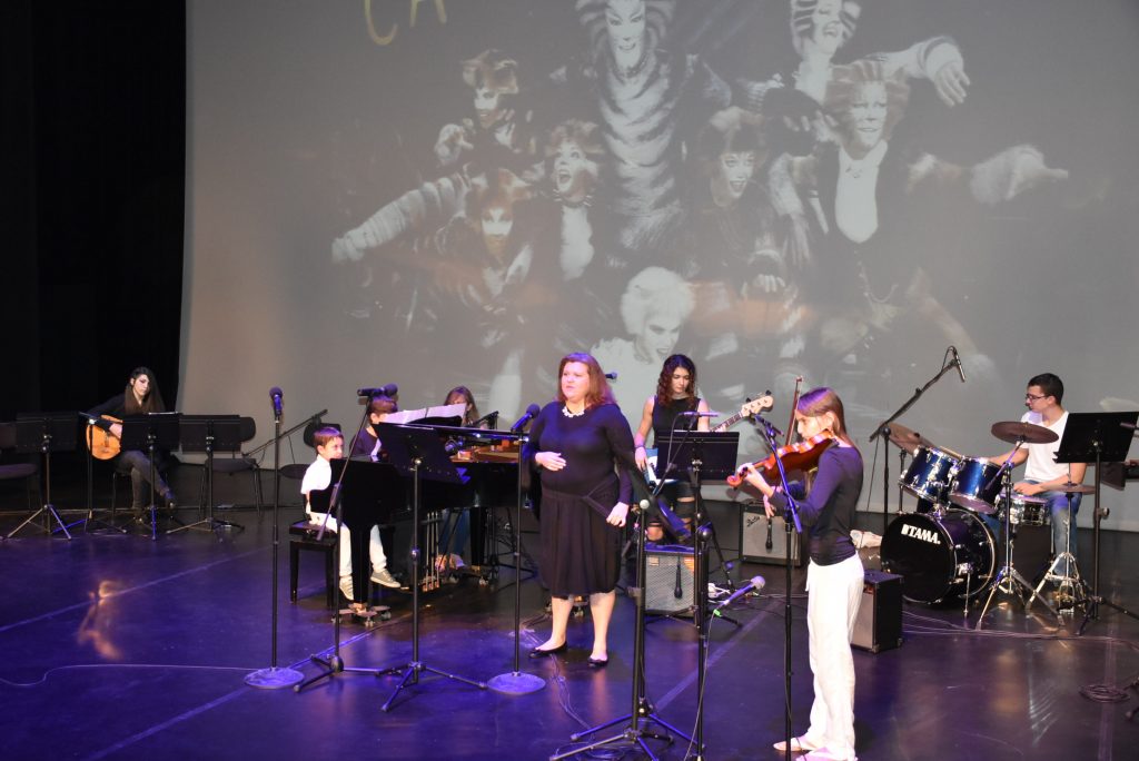 Μουσικοθεατρική παράσταση: All that Musical
