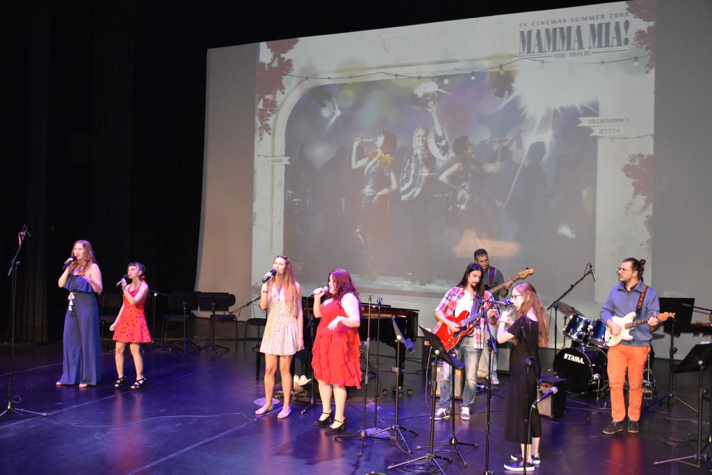 Μουσικοθεατρική παράσταση: All that Musical