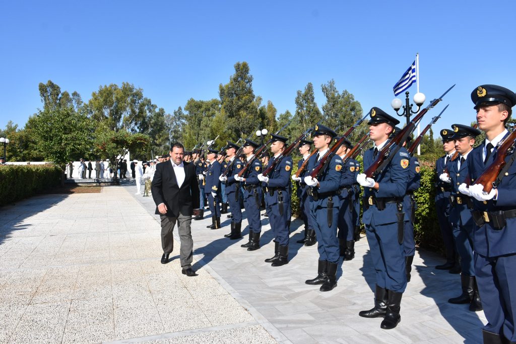 Επιμνημόσυνες δεήσεις και καταθέσεις στεφάνων