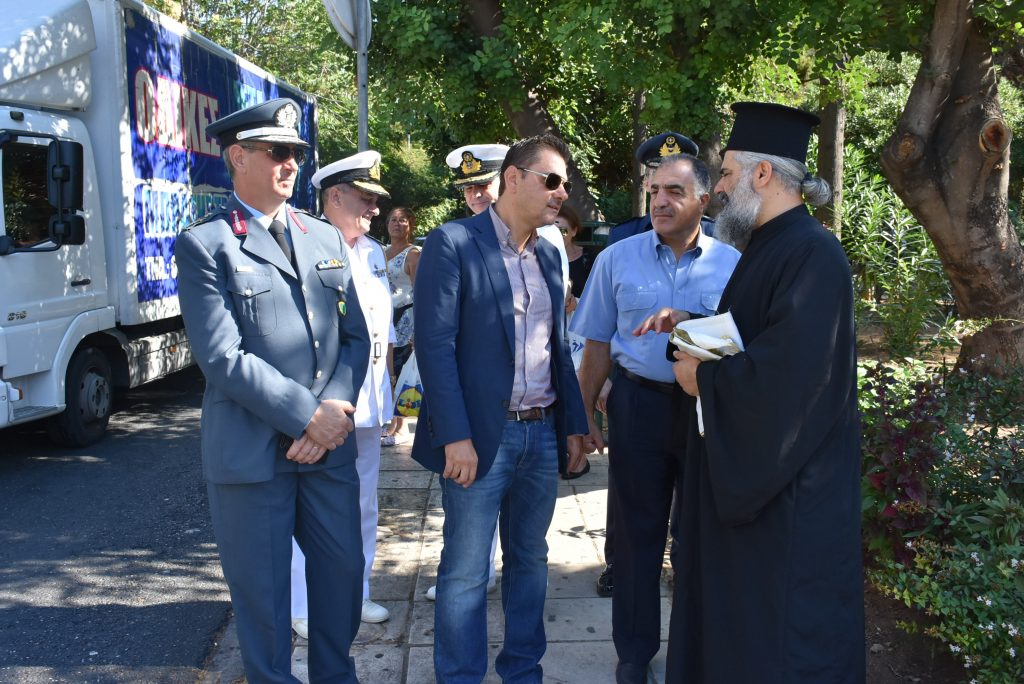 Επιμνημόσυνες δεήσεις και καταθέσεις στεφάνων