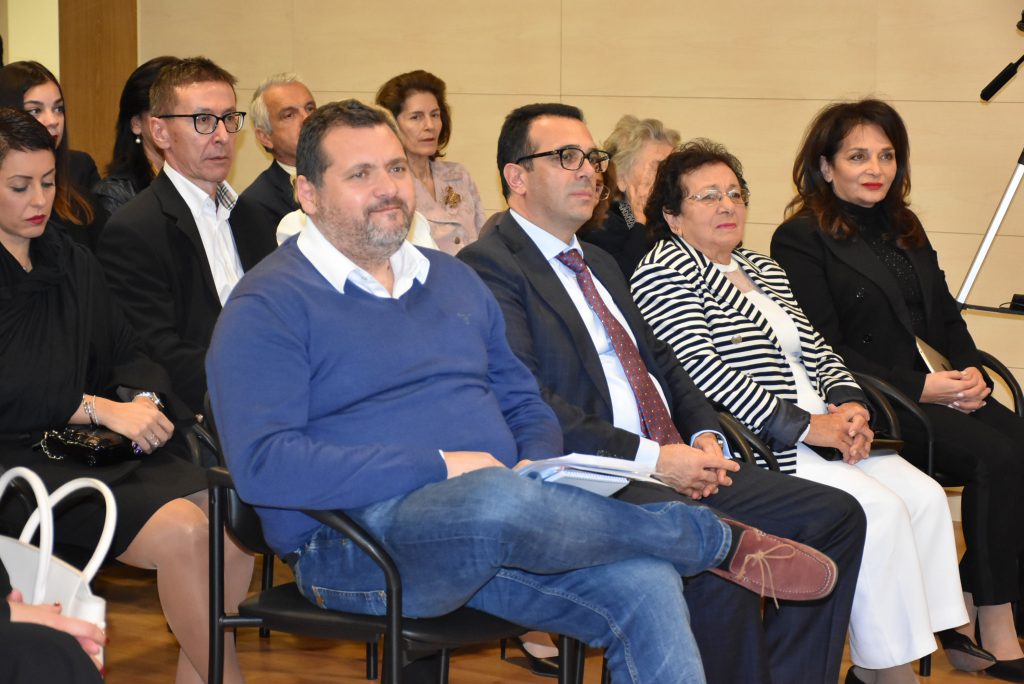 Η καρκιά τον νουν ν’ ακούει