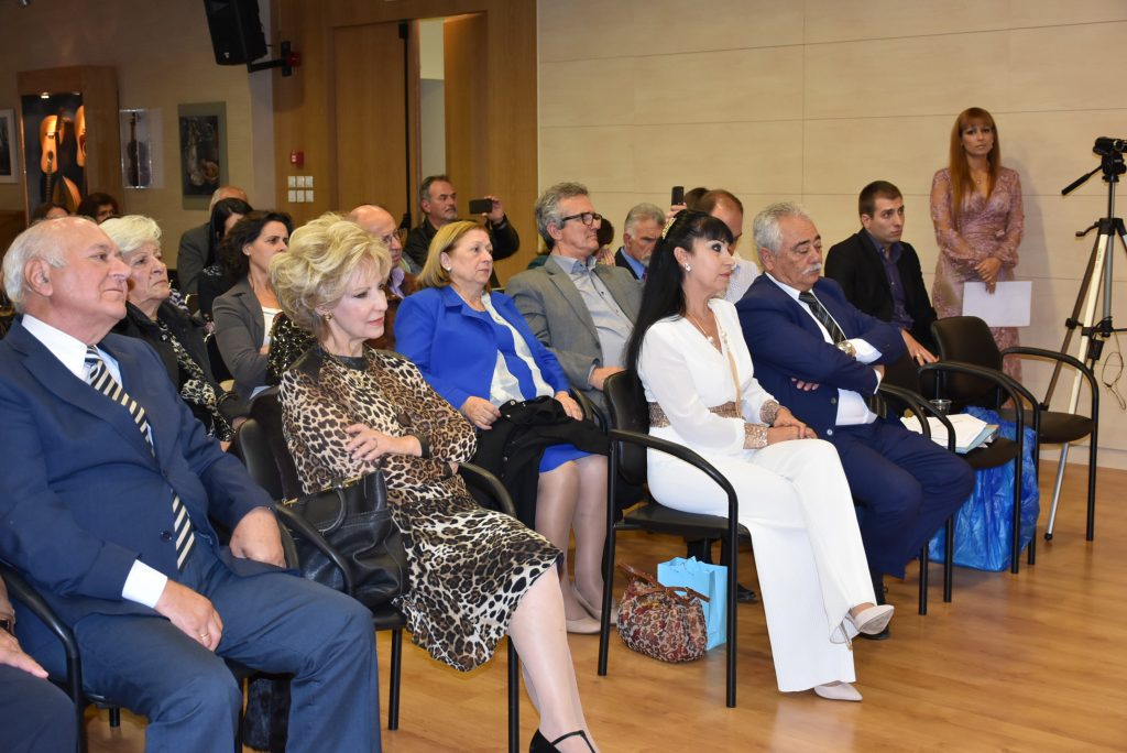 Το Ημερολόγιο μιας θλιμμένης Λαϊκής Βασίλισσας