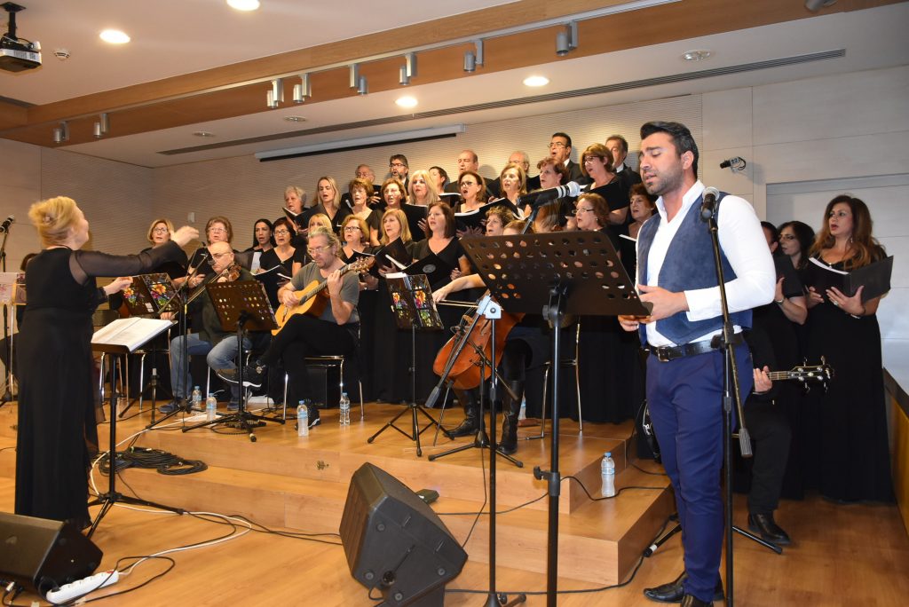 Μουσική Παράσταση: Οι Ασυμβίβαστοι!