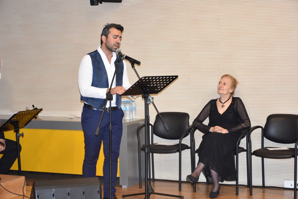 Μουσική Παράσταση: Οι Ασυμβίβαστοι!