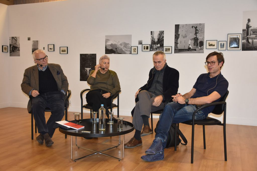 Συζήτηση στρογγυλής τραπέζης με την ευκαιρία της έκθεσης Amour