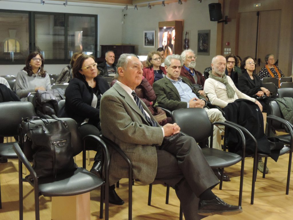 Το Βενετικό Ύφασμα στην Κύπρο του 18ου αιώνα, εμπορεία και χρήση