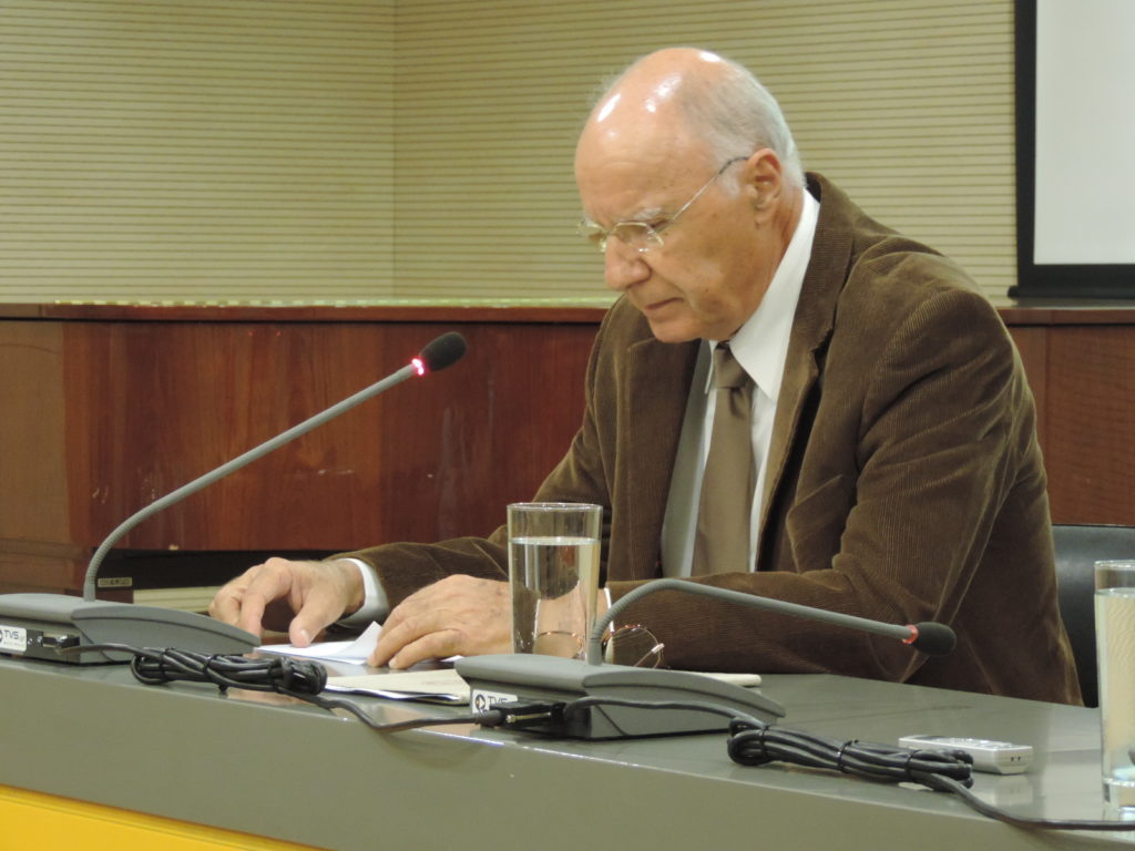 Ένας μικρός ήλιος σε βαθύ σκοτάδι