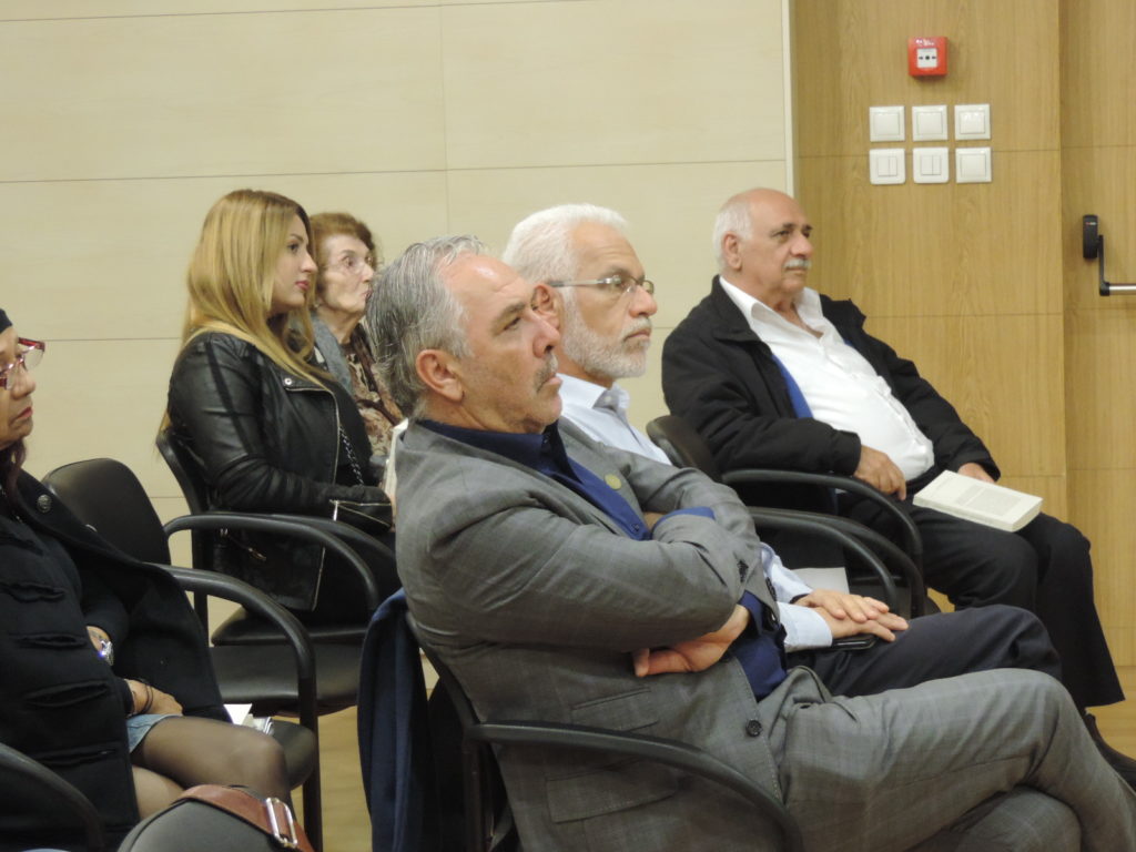 Ένας μικρός ήλιος σε βαθύ σκοτάδι