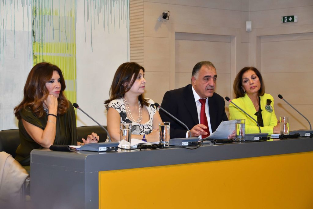 Ένας κόσμος που χάθηκε, Γλυκόπικρες Αναμνήσεις από την Κύπρο του χθες