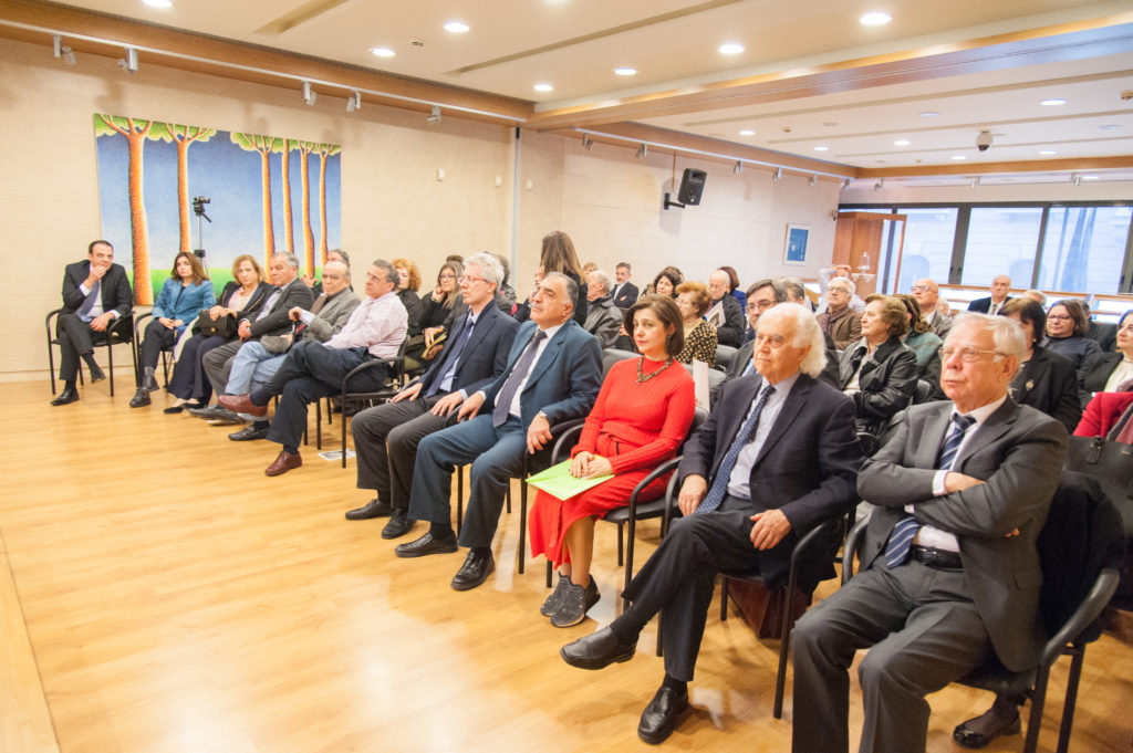 Το σκοτεινό γοβάκι