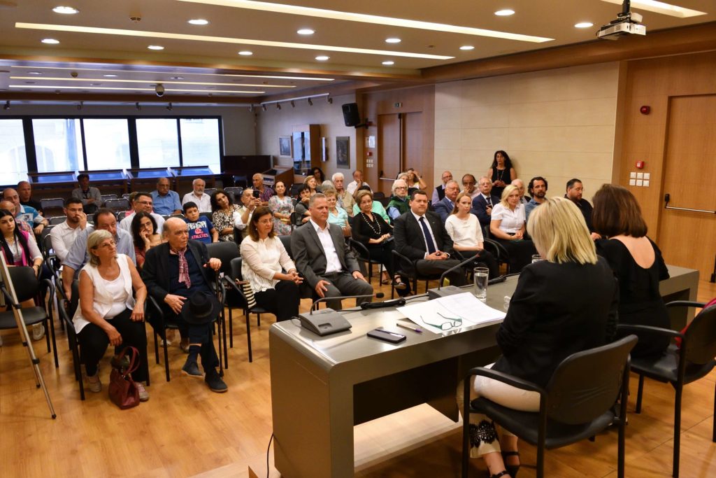 Η ζωή και το έργο του Νίκου Καββαδία μέσα από μια οικουμενική, πολιτισμική προοπτική