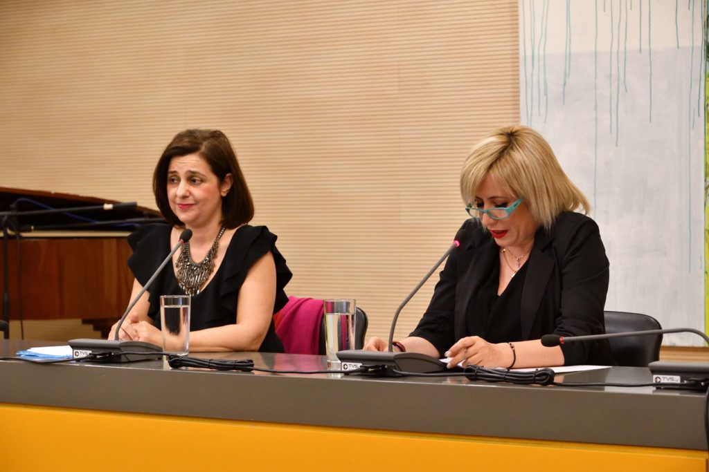 Η ζωή και το έργο του Νίκου Καββαδία μέσα από μια οικουμενική, πολιτισμική προοπτική