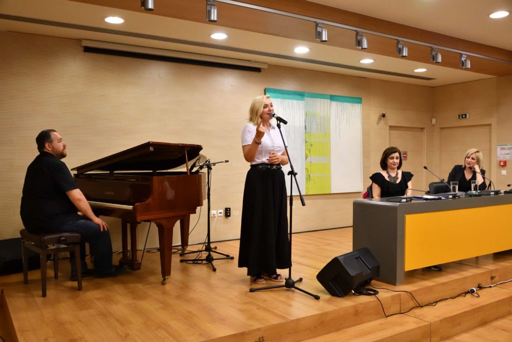 Η ζωή και το έργο του Νίκου Καββαδία μέσα από μια οικουμενική, πολιτισμική προοπτική
