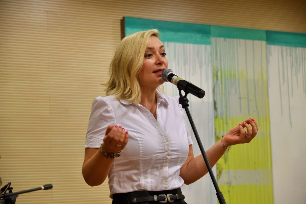 Η ζωή και το έργο του Νίκου Καββαδία μέσα από μια οικουμενική, πολιτισμική προοπτική