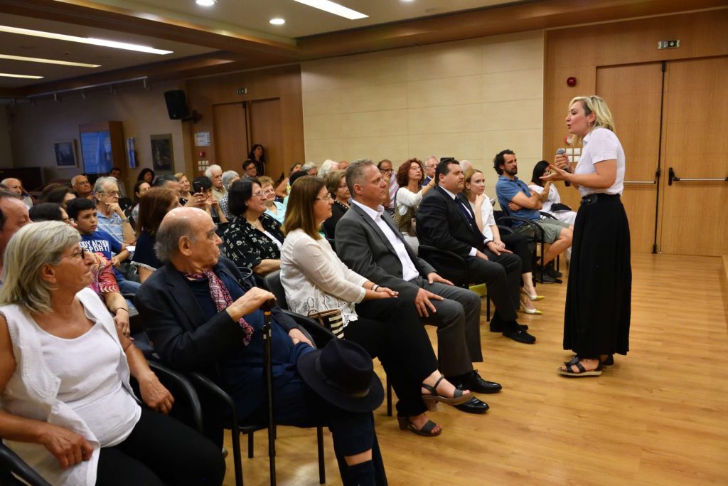 Η ζωή και το έργο του Νίκου Καββαδία μέσα από μια οικουμενική, πολιτισμική προοπτική