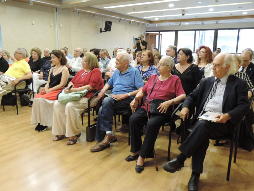 Κείμενα για τον Τίτο Πατρίκιο