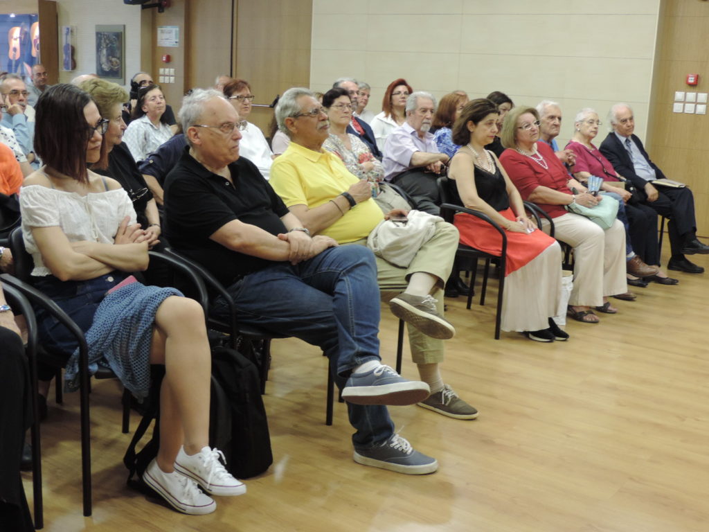 Κείμενα για τον Τίτο Πατρίκιο