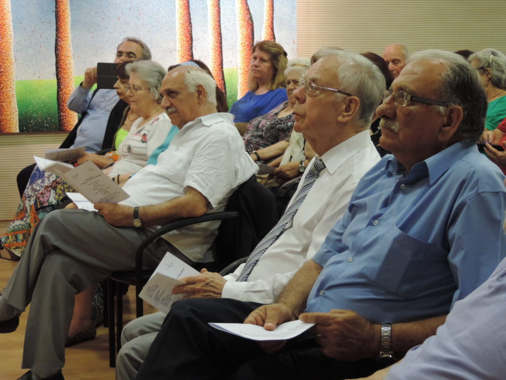 Μελοποιημένοι στίχοι Κυπρίων δημιουργών