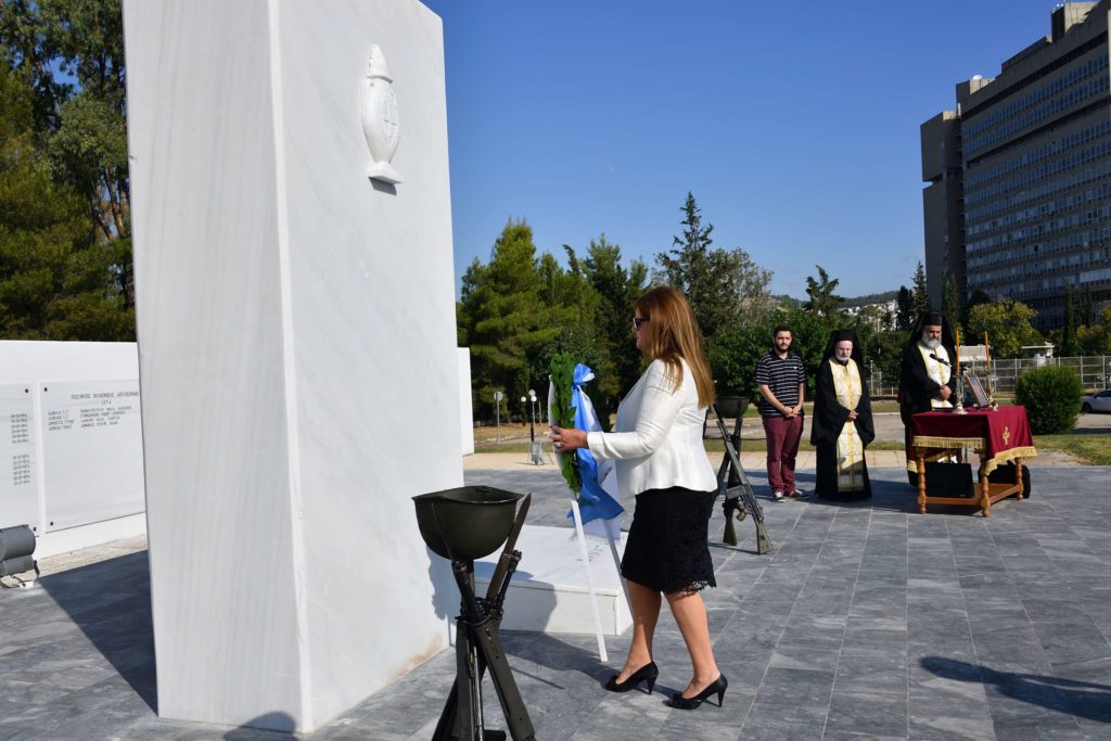 Επιμνημόσυνες Δεήσεις και καταθέσεις στεφάνων