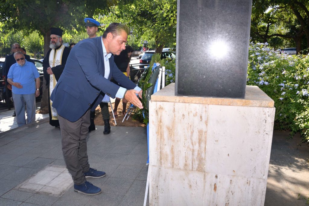 Επιμνημόσυνες Δεήσεις και καταθέσεις στεφάνων
