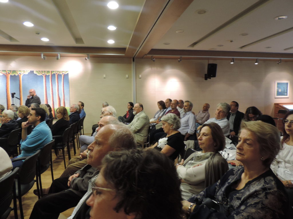 Περπατώντας στις όχθες του Πεδιαίου ποταμού