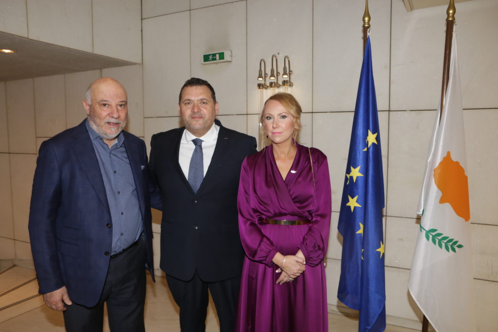 Συναυλία “Περί της ακριβής χώρας…”