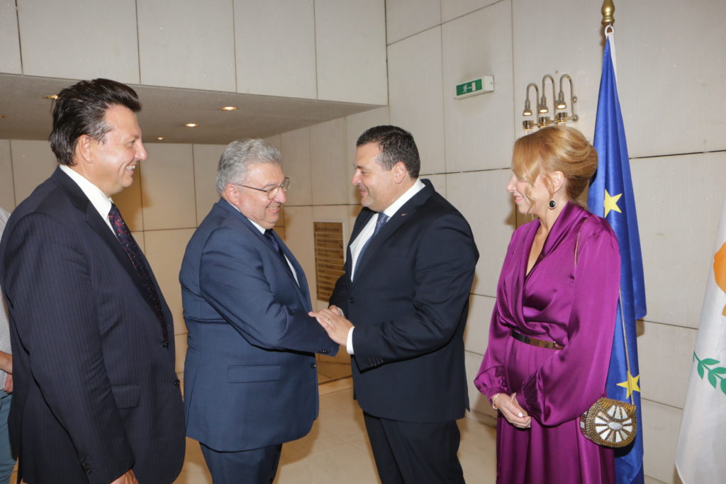 Συναυλία “Περί της ακριβής χώρας…”