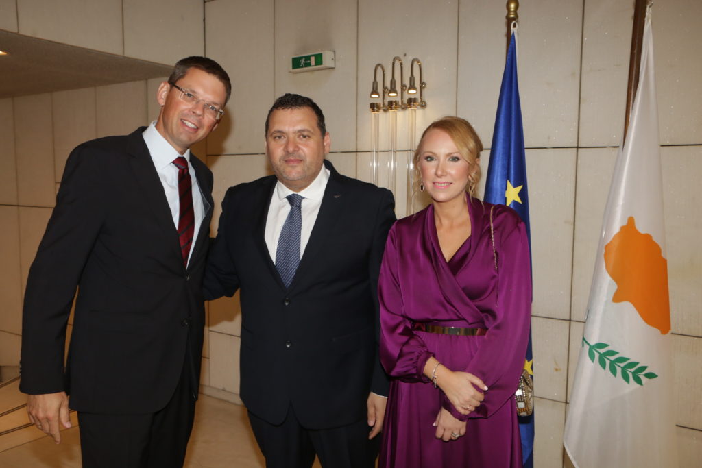 Συναυλία “Περί της ακριβής χώρας…”