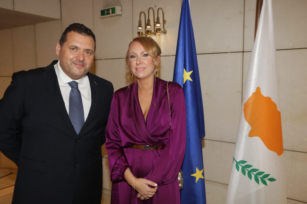 Συναυλία “Περί της ακριβής χώρας…”