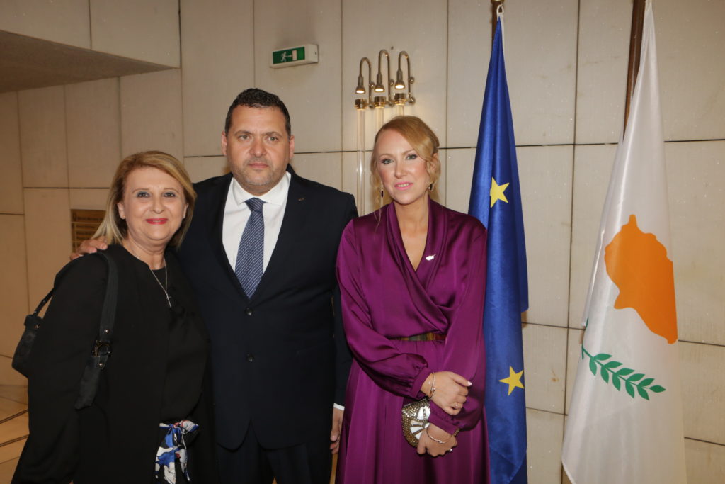 Συναυλία “Περί της ακριβής χώρας…”