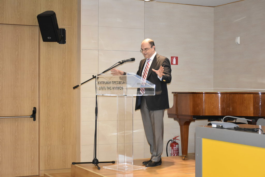 Διάλεξη με θέμα: The first 10˙ᵌᵒs του Δημήτρη Νανόπουλου