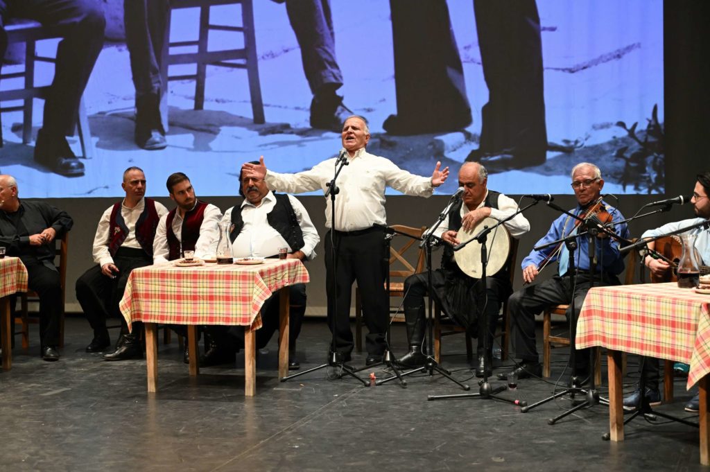 Οι Κυπριακοί Παραδοσιακοί Χοροί στον Τόπο και τον Χρόνο