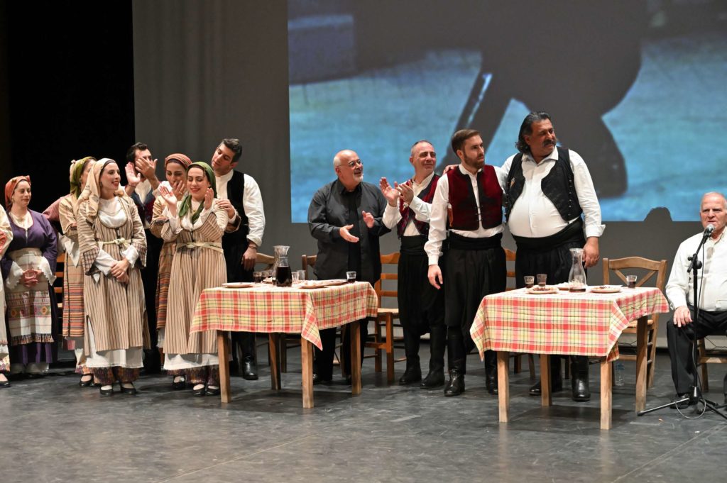 Οι Κυπριακοί Παραδοσιακοί Χοροί στον Τόπο και τον Χρόνο