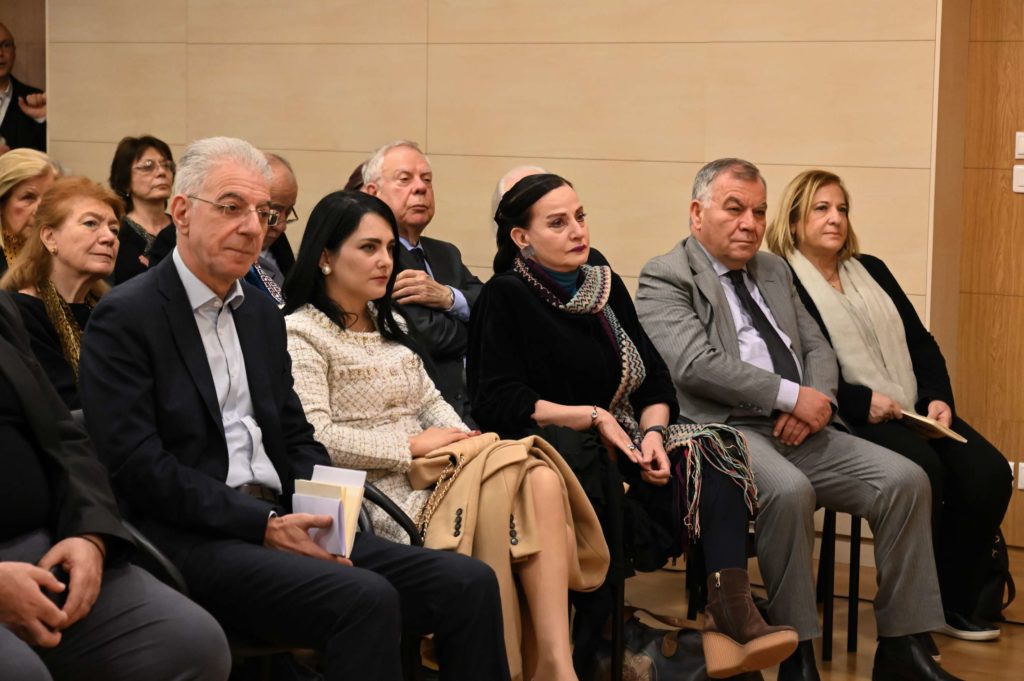 Παρουσίαση της ποιητικής συλλογής της Νάσα Παταπίου