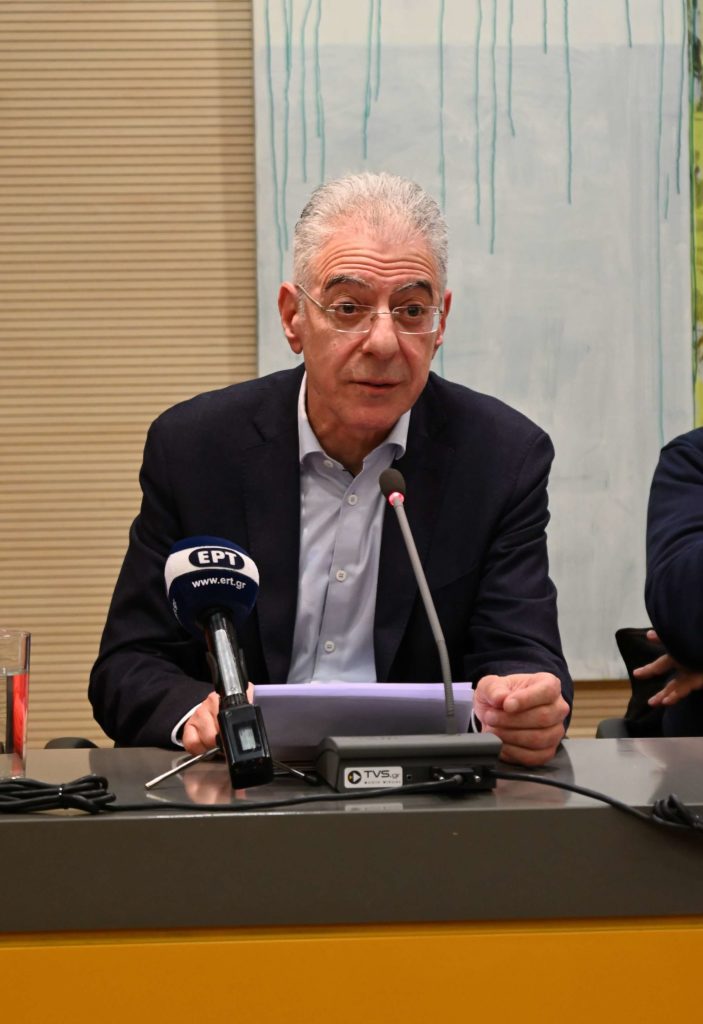 Παρουσίαση της ποιητικής συλλογής της Νάσα Παταπίου