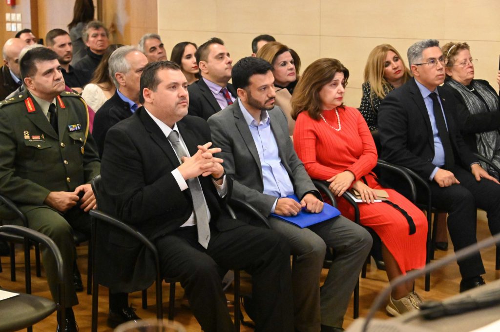 Παρουσίαση του βιβλίου του Χαράλαμπου Α. Αλεξάνδρου