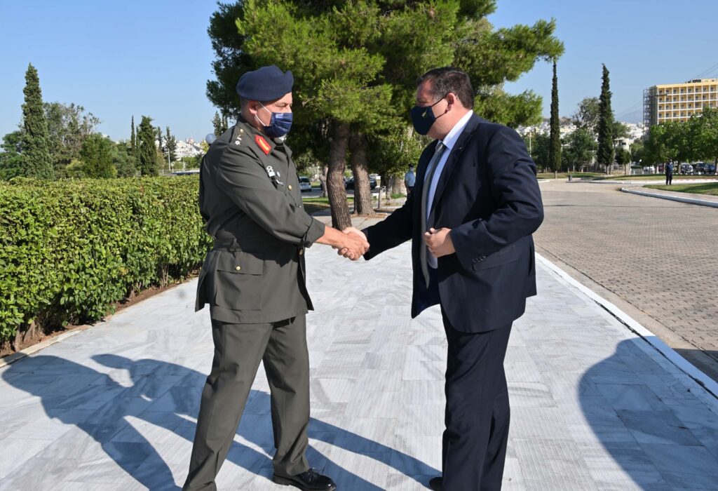 Επιμνημόσυνες Δεήσεις και Καταθέσεις Στεφάνων
