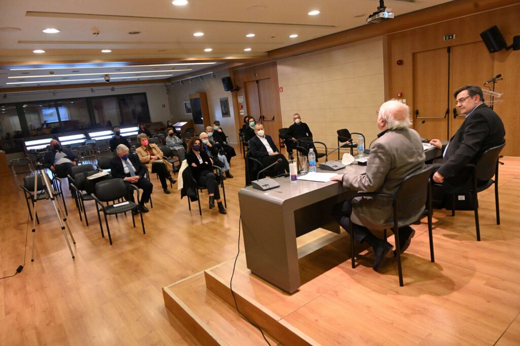 Ανοιχτή συζήτηση με θέμα: Οικονομία και κοινωνία κατά την οθωνική περίοδο (1833-1862)
