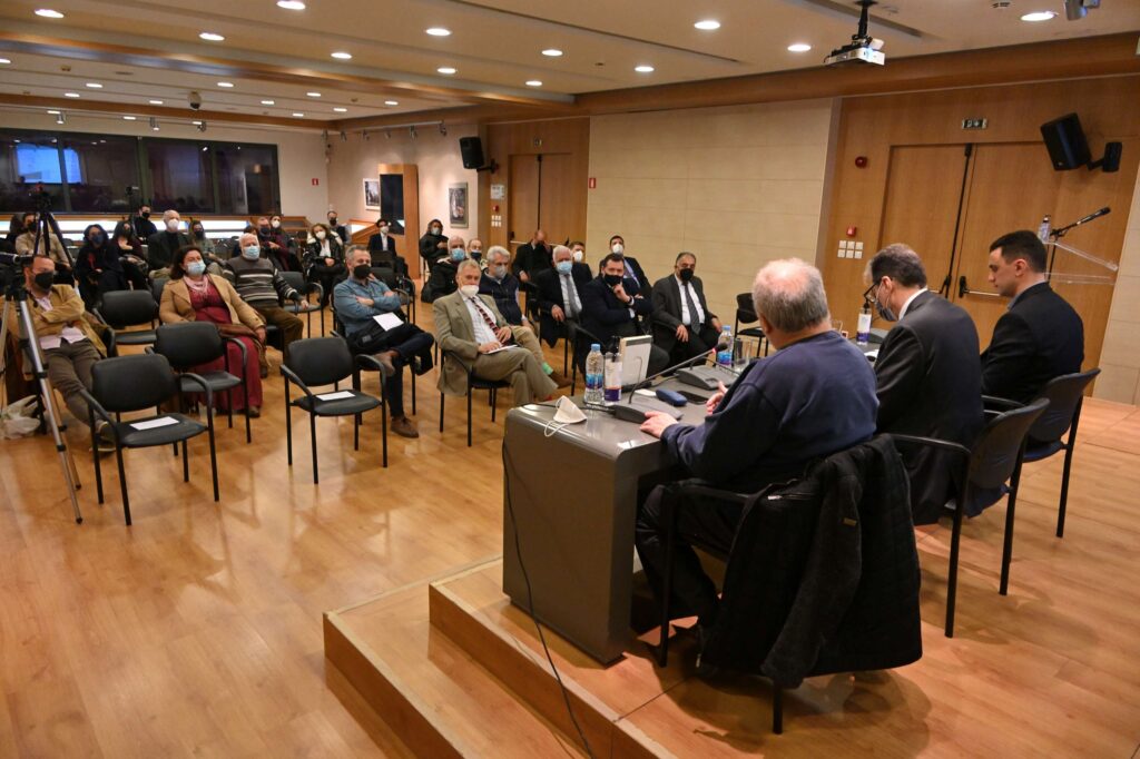 Ο ΚΙΣΙΝΤΖΕΡ ΚΑΙ Η ΕΙΣΒΟΛΗ ΣΤΗΝ ΚΥΠΡΟ. Η διπλωματία στην ανατολική Μεσόγειο.