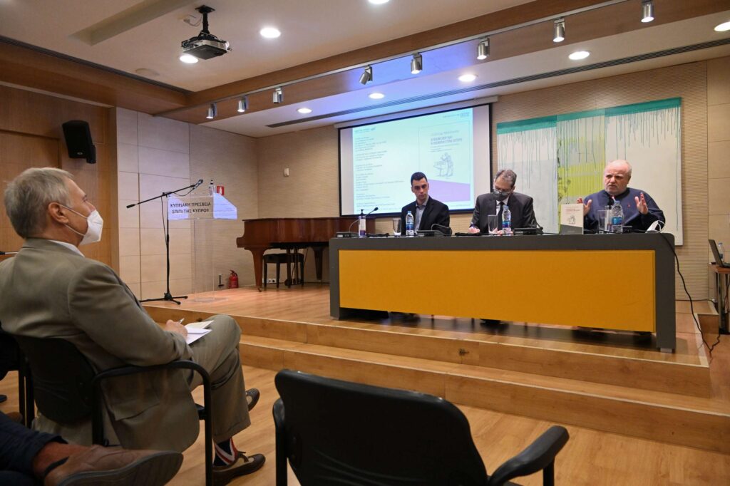 Ο ΚΙΣΙΝΤΖΕΡ ΚΑΙ Η ΕΙΣΒΟΛΗ ΣΤΗΝ ΚΥΠΡΟ. Η διπλωματία στην ανατολική Μεσόγειο.