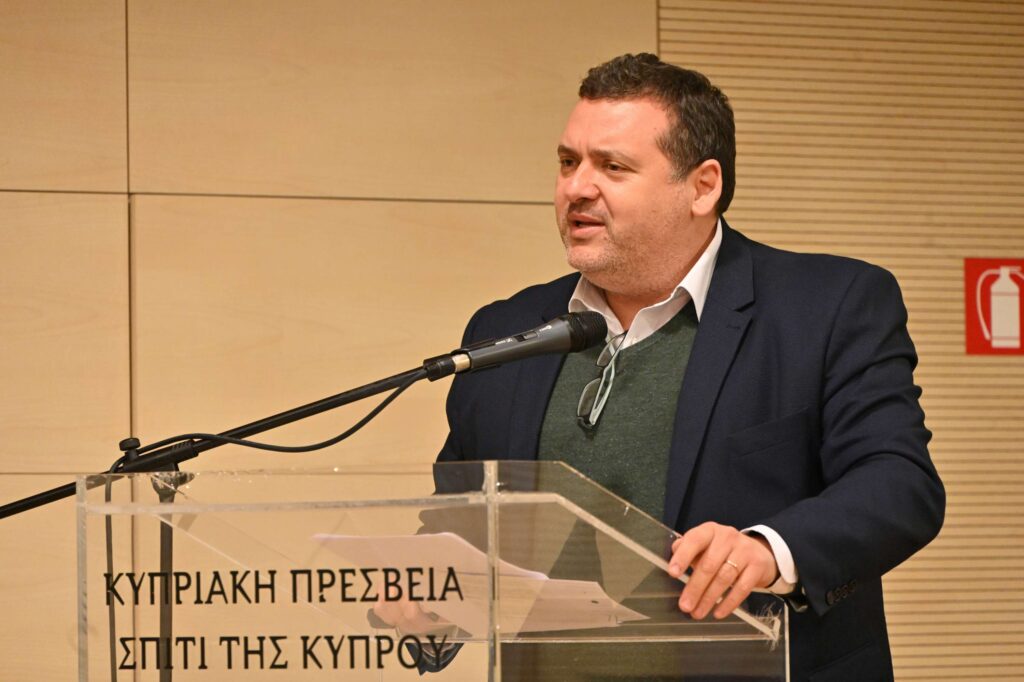 Κάποιον Ολάνθιστον Απρίλη